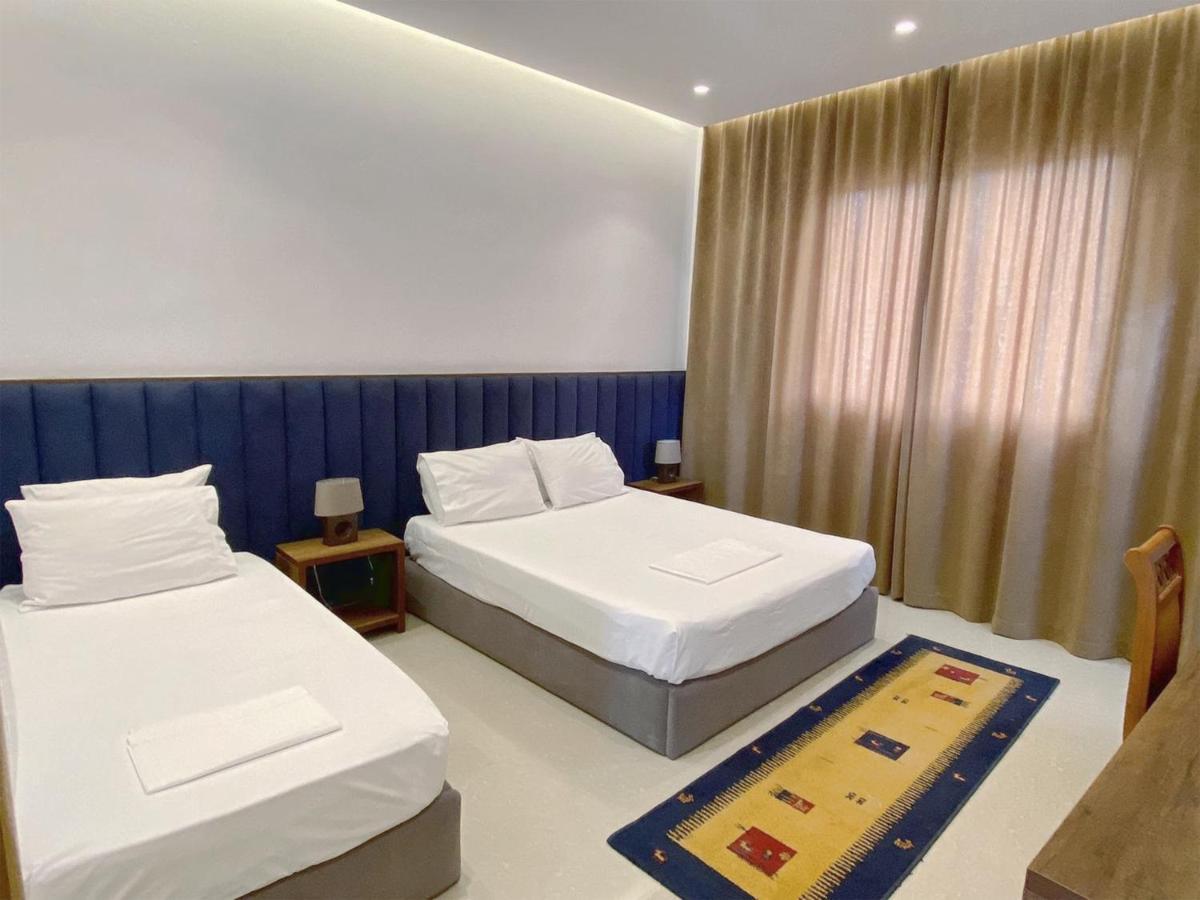 Guesthouse Niko Berat Zewnętrze zdjęcie