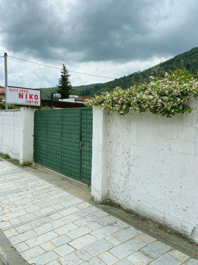 Guesthouse Niko Berat Zewnętrze zdjęcie