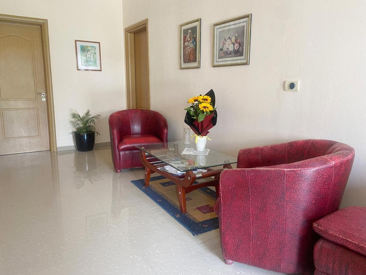 Guesthouse Niko Berat Zewnętrze zdjęcie